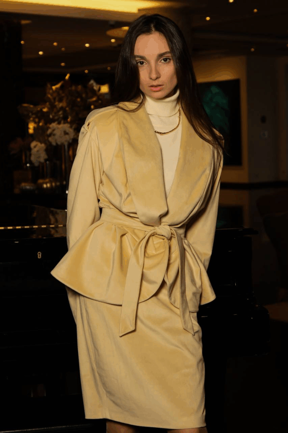 Велюровый жакет с поясом Executive