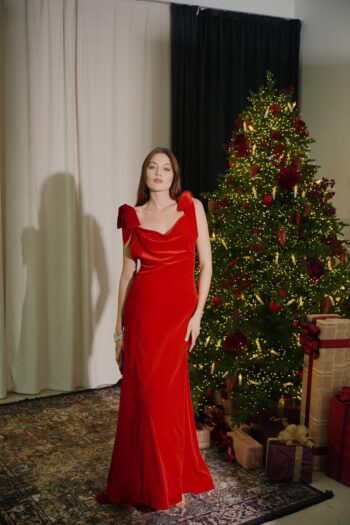 Красное бархатное платье Belle